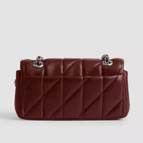 Tabby Shoulder Bag 20 With Pillow Quilting - Dark Ruby - Picture 3 of 13